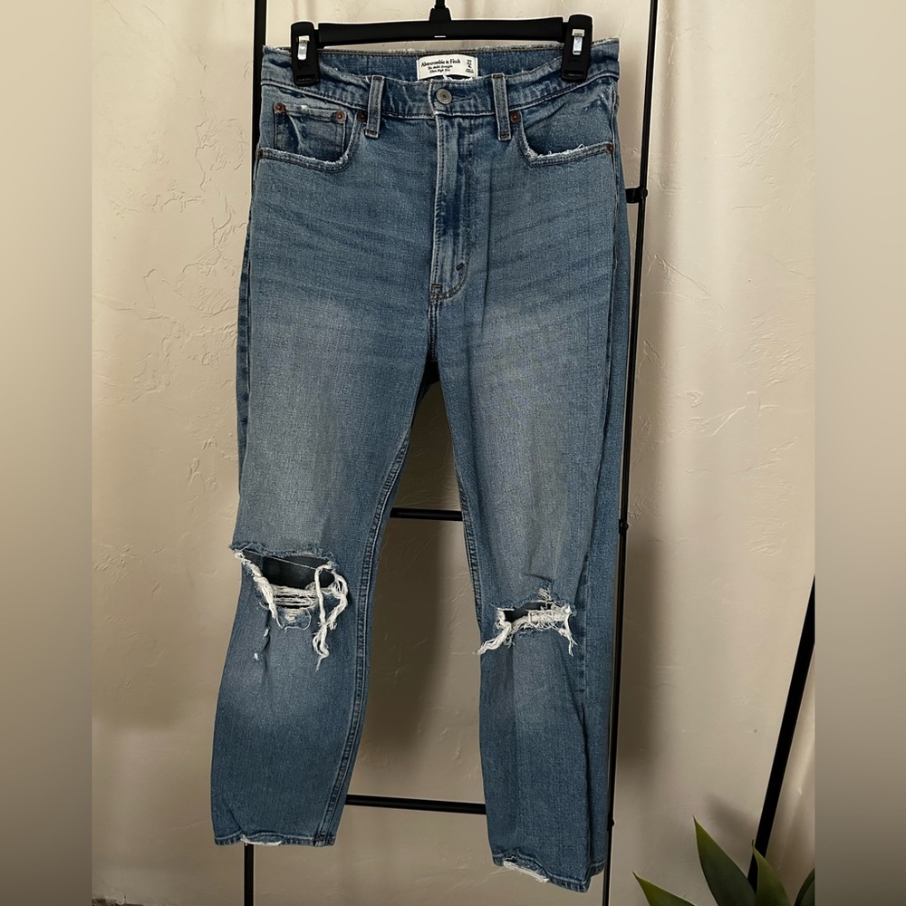 Abercrombie & Fitch Distressed Cropped Straight High Rise Denim Jeans